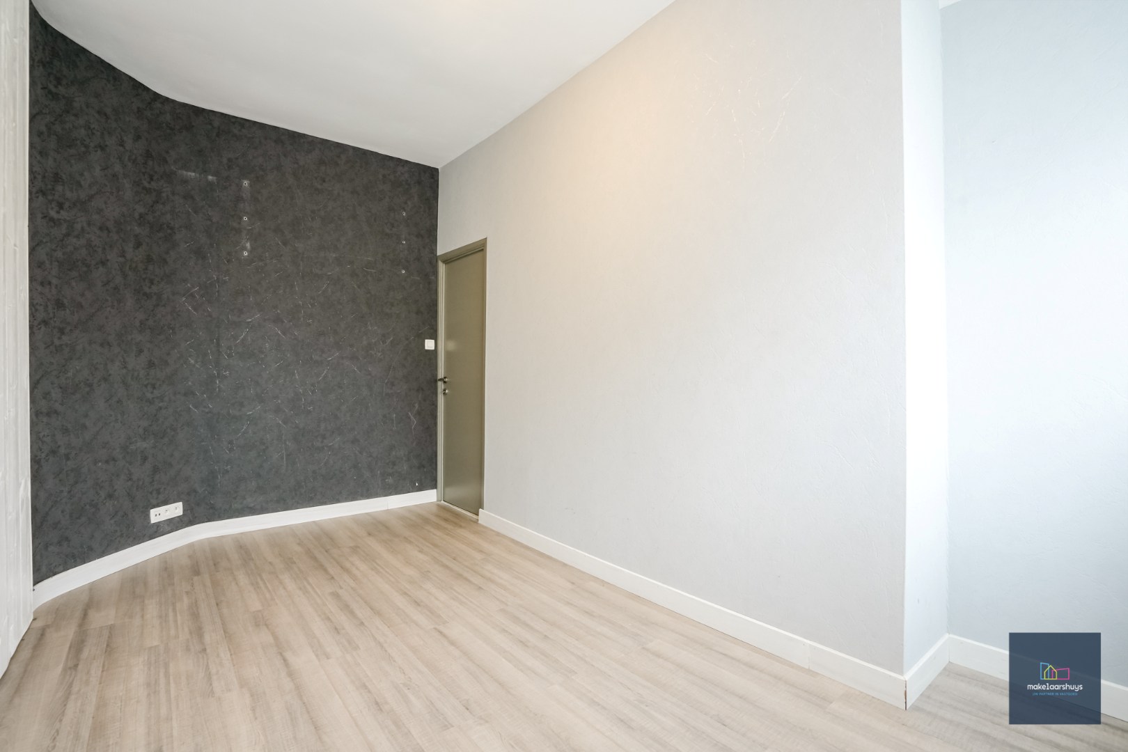 Woning met 4 slaapkamers en koer nabij centrum Gent 