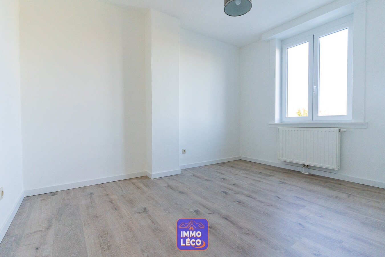 Maison rénovée en excellent état d'entretien avec jardin 