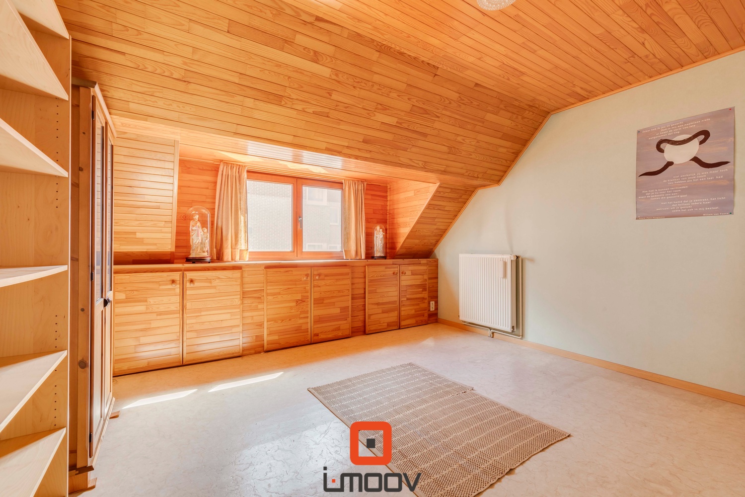 Ruime 4-slaapkamer woning in bruisend Gentbrugge 