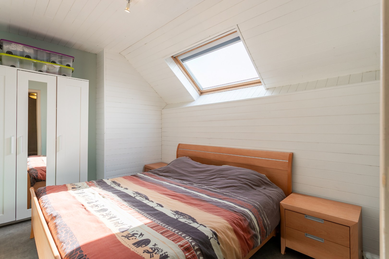 Opbrengsteigendom te koop met 3 app (+-90m²) 