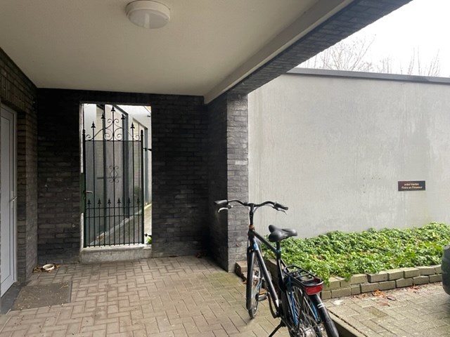 Polyvalente ruimte/opslagruimte te huur in Geel! 