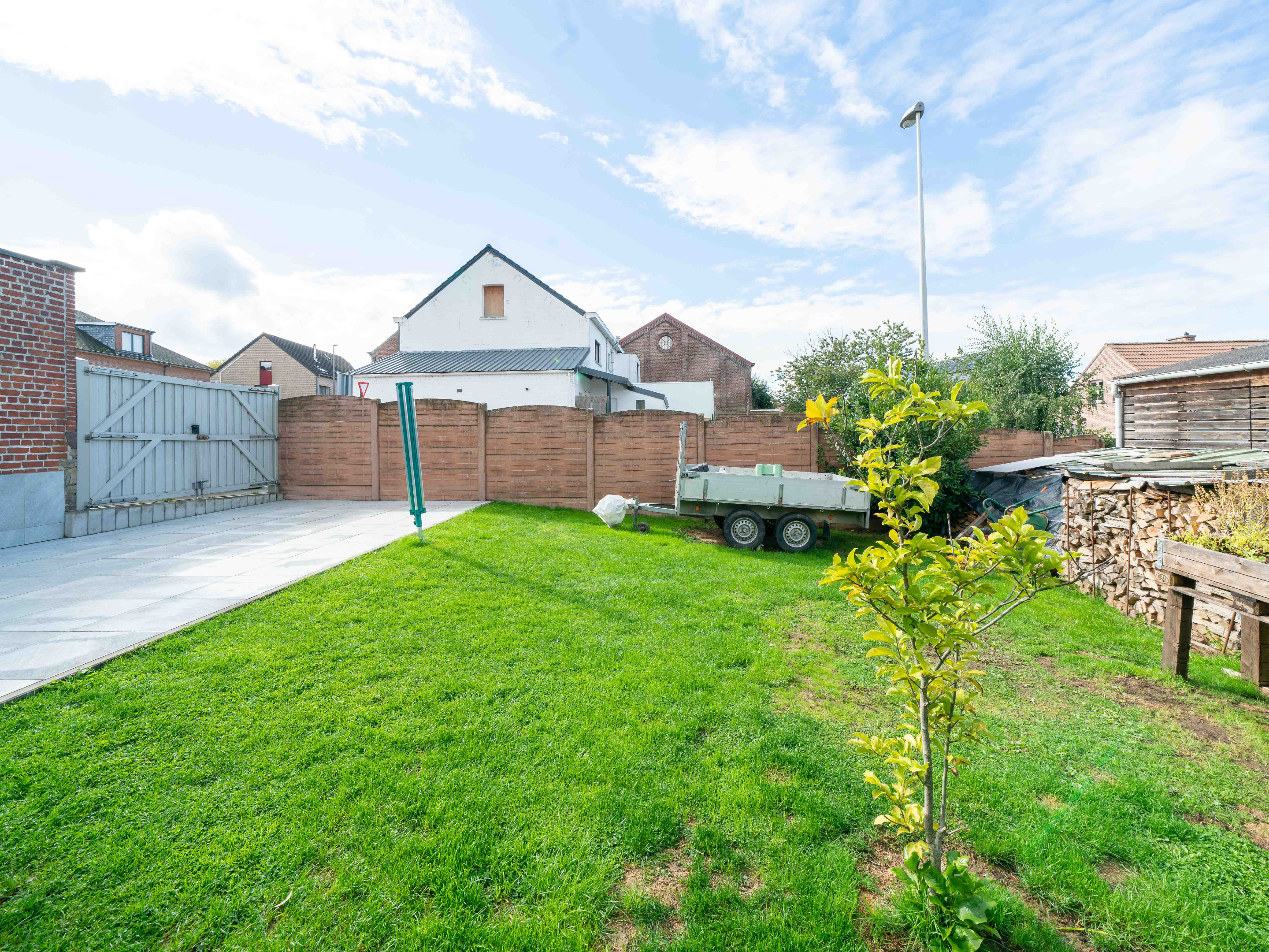 Zeer ruime gezinswoning met 4 slaapkamers en bureel 