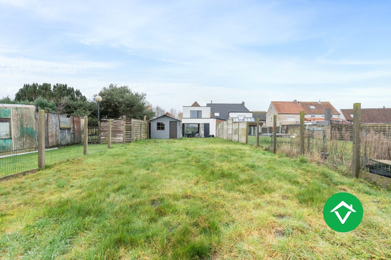 Instapklare gezinswoning met 3 slaapkamers en open veldzicht in Koekelare 