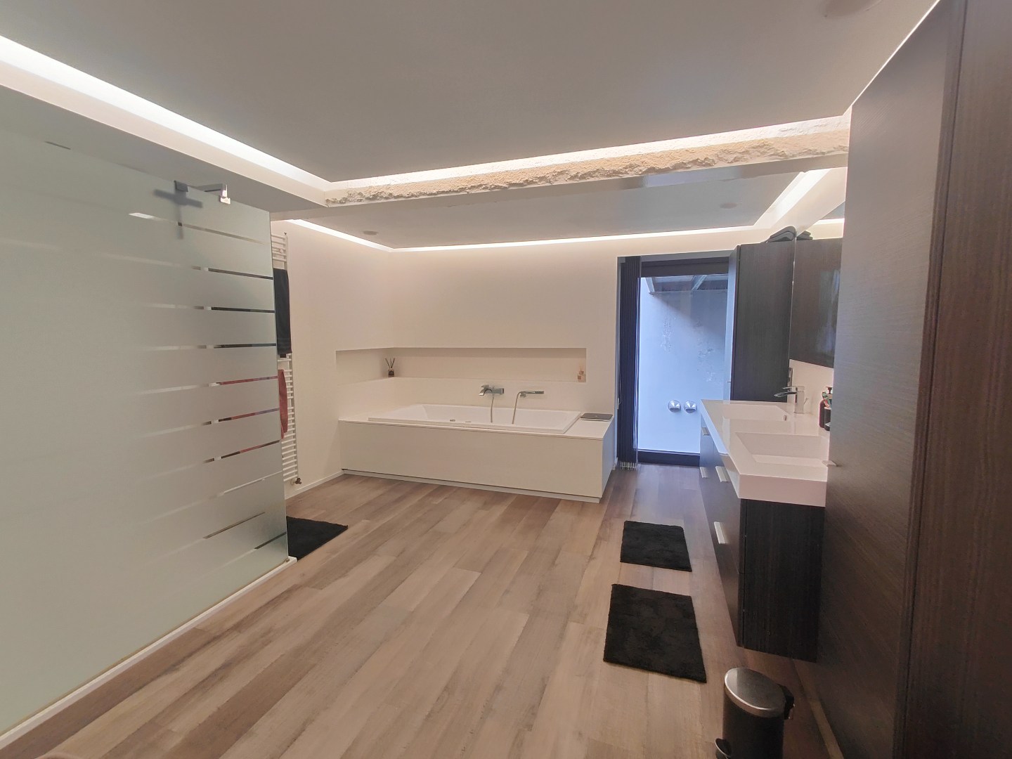 Uniek en modern appartement in het centrum van Ardooie 