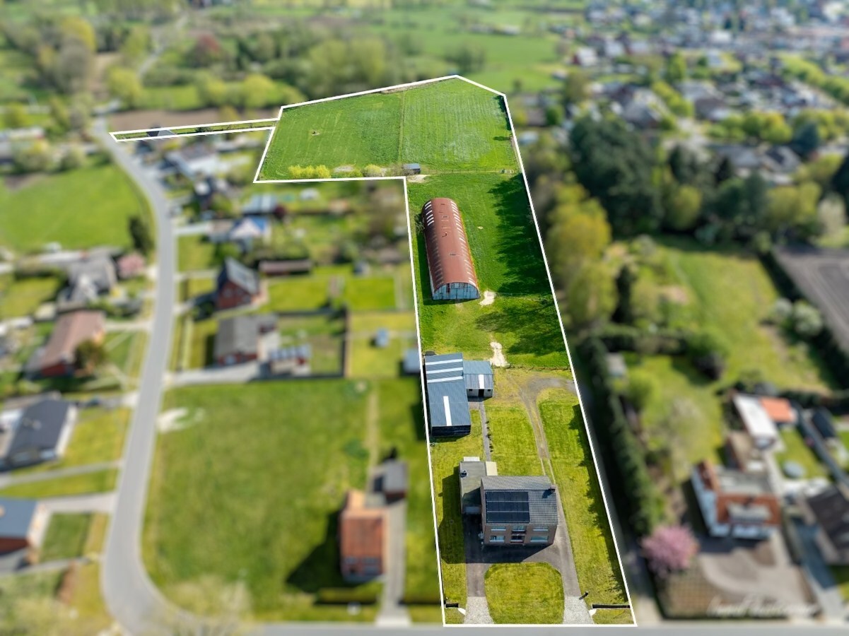 For sale property - Mol