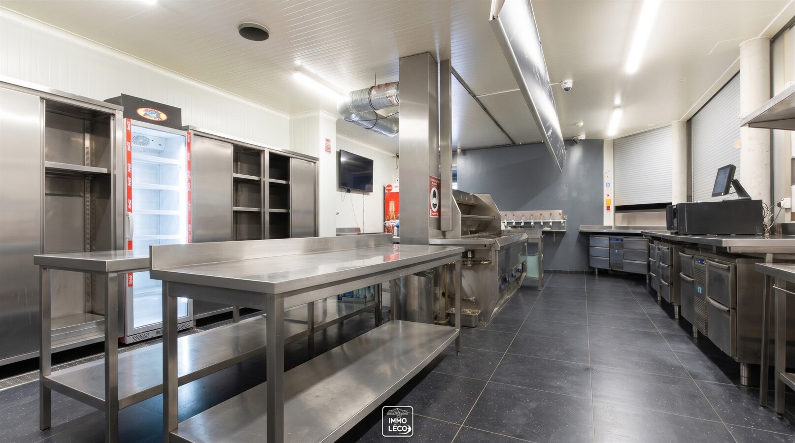 Immeuble mixte : commerce "friterie" avec appartement "DUPLEX" à l'étage, idéal investisseurs ! 