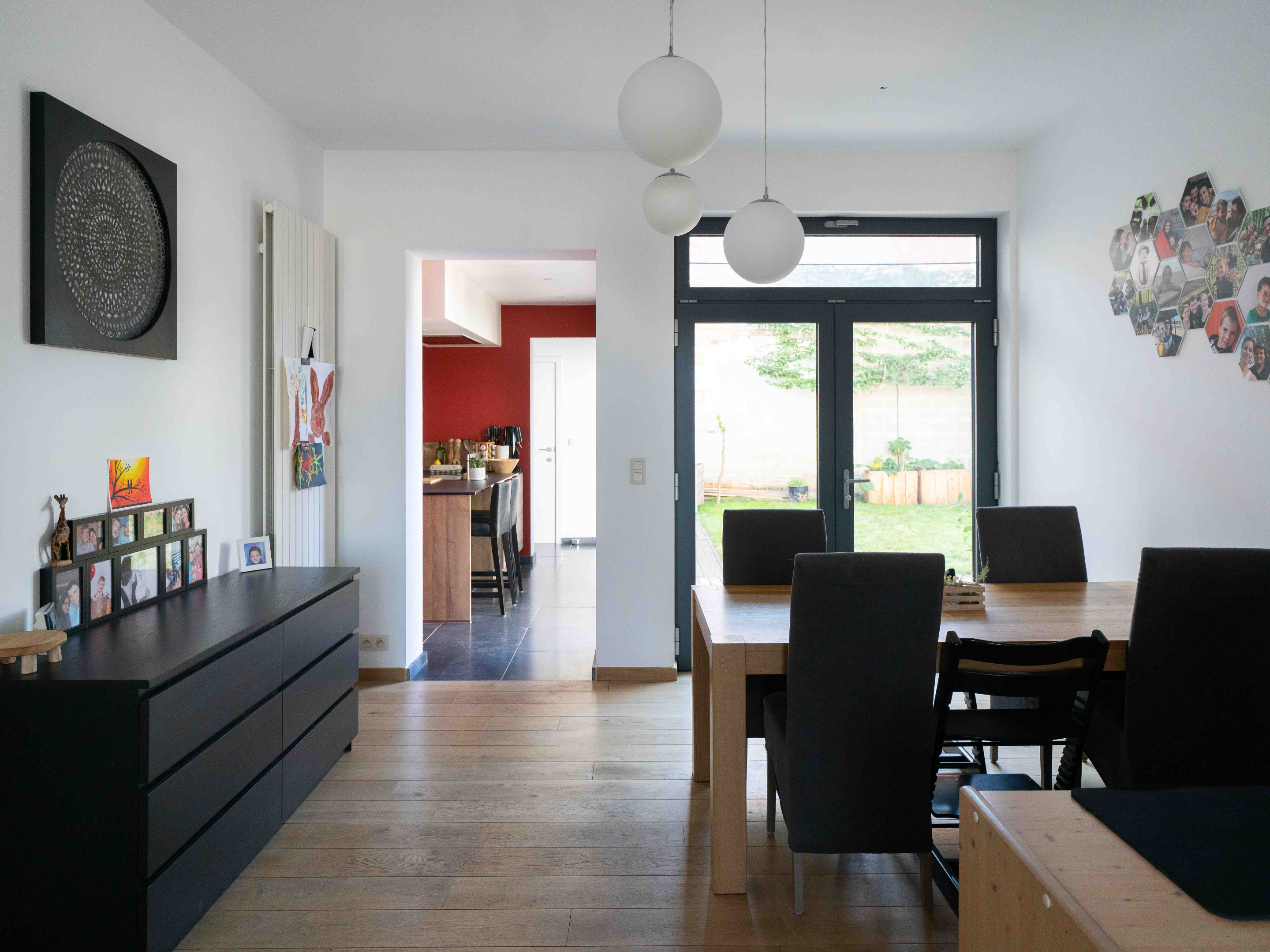 Volledig gerenoveerde woning met 4 kamers, tuin en garage 