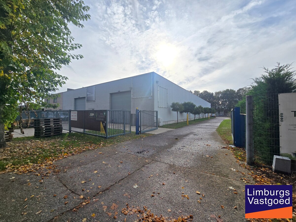 DE WAERDE - KMO UNIT 5 - 377m² - nabij E-314 