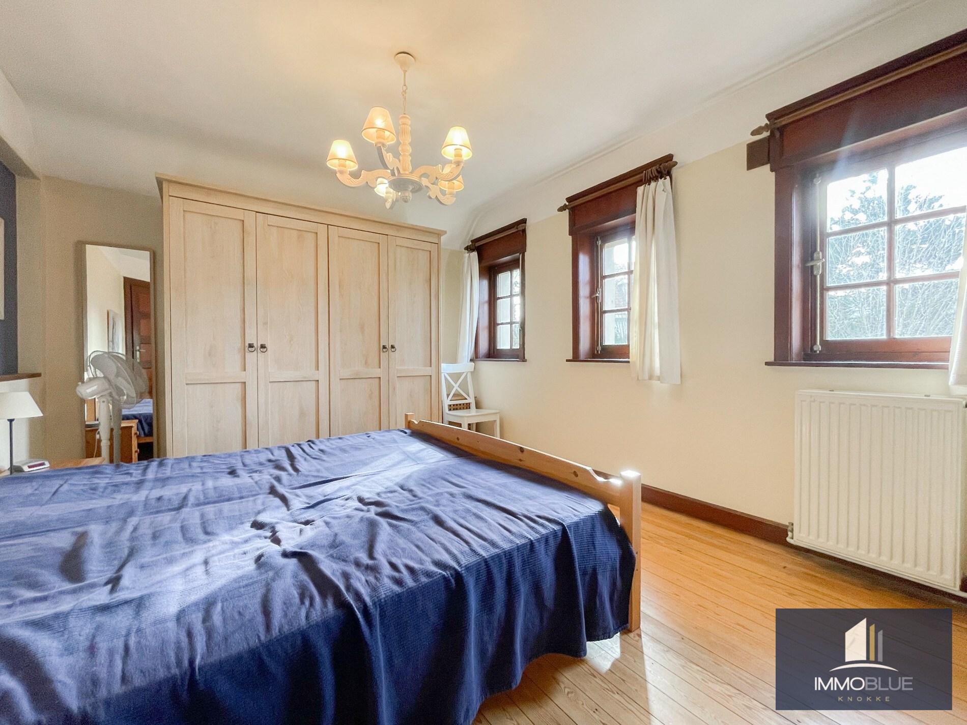 Uiterst charmante villa, rustig gelegen in één van de paadjes in het Zoute op wandelafstand van de zee. 