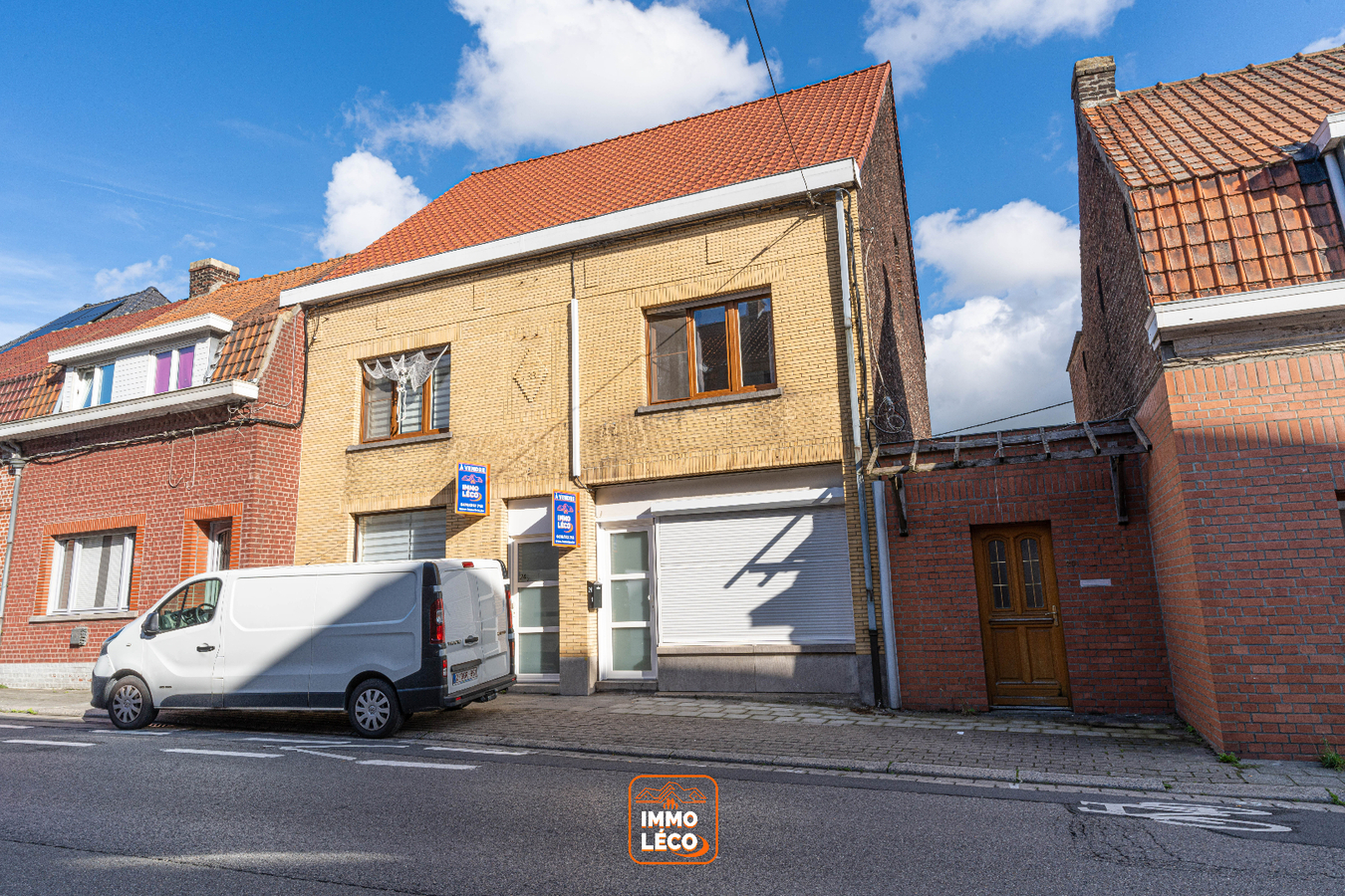 Splendide maison rénovée avec 2/3 chambres et extérieur avec accès à l'arrière 