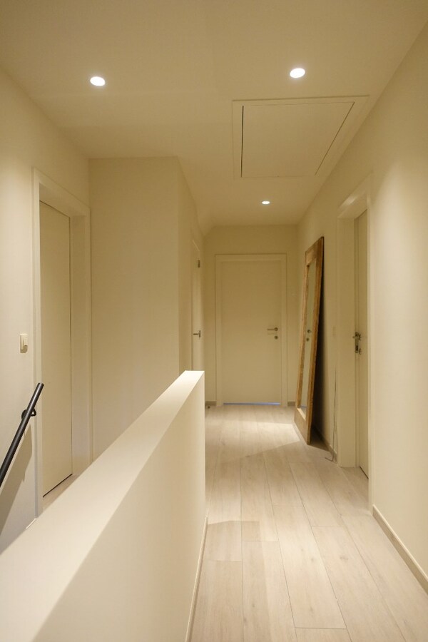 Moderne nieuwbouwvilla met 4 slaapkamers 