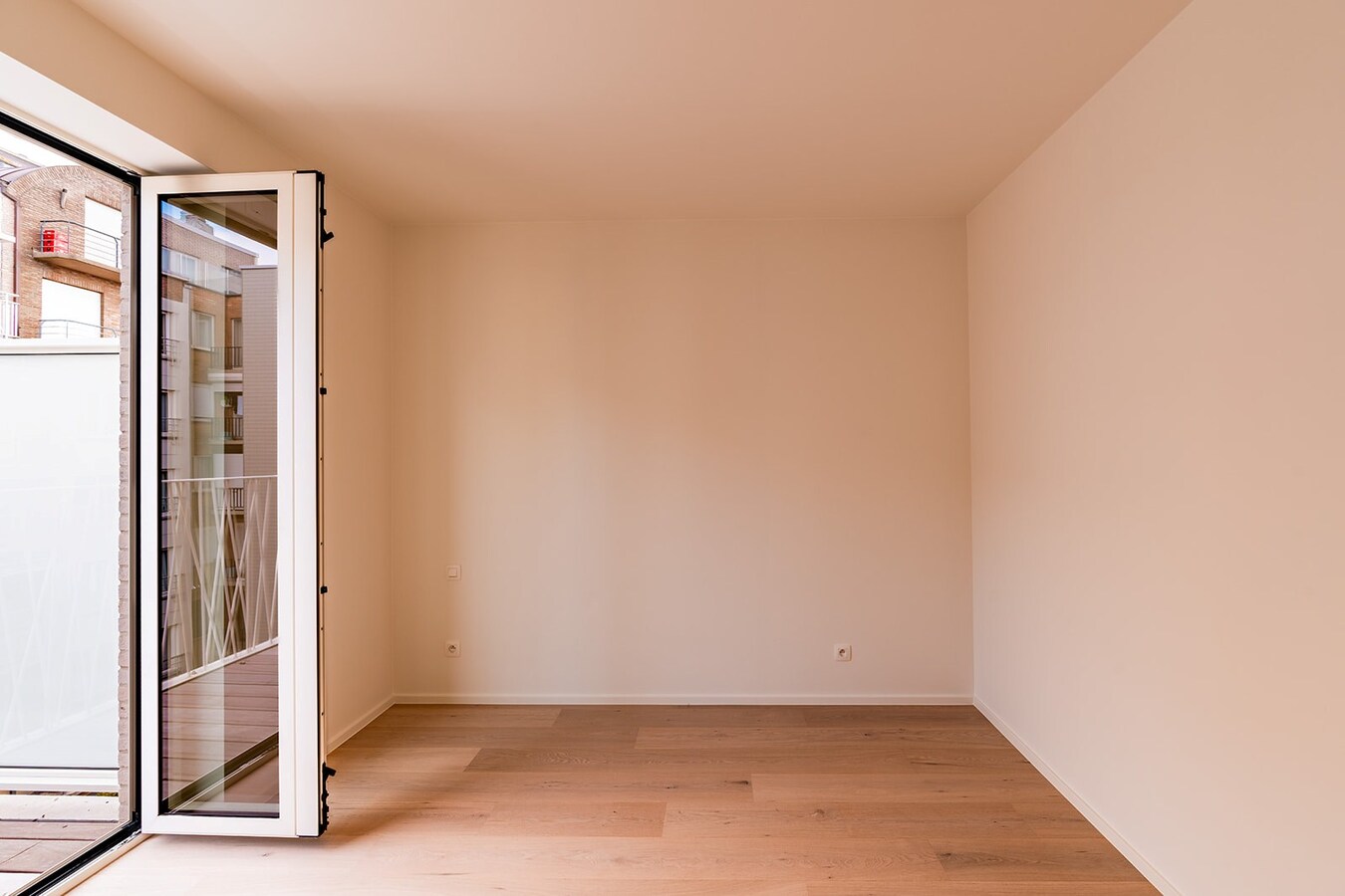 Zu verkaufen parterrewohnung + obergescholss - Oostduinkerke