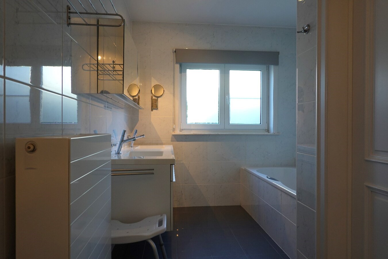 Stijlvolle villa met 4 slaapkamers en grote tuin 