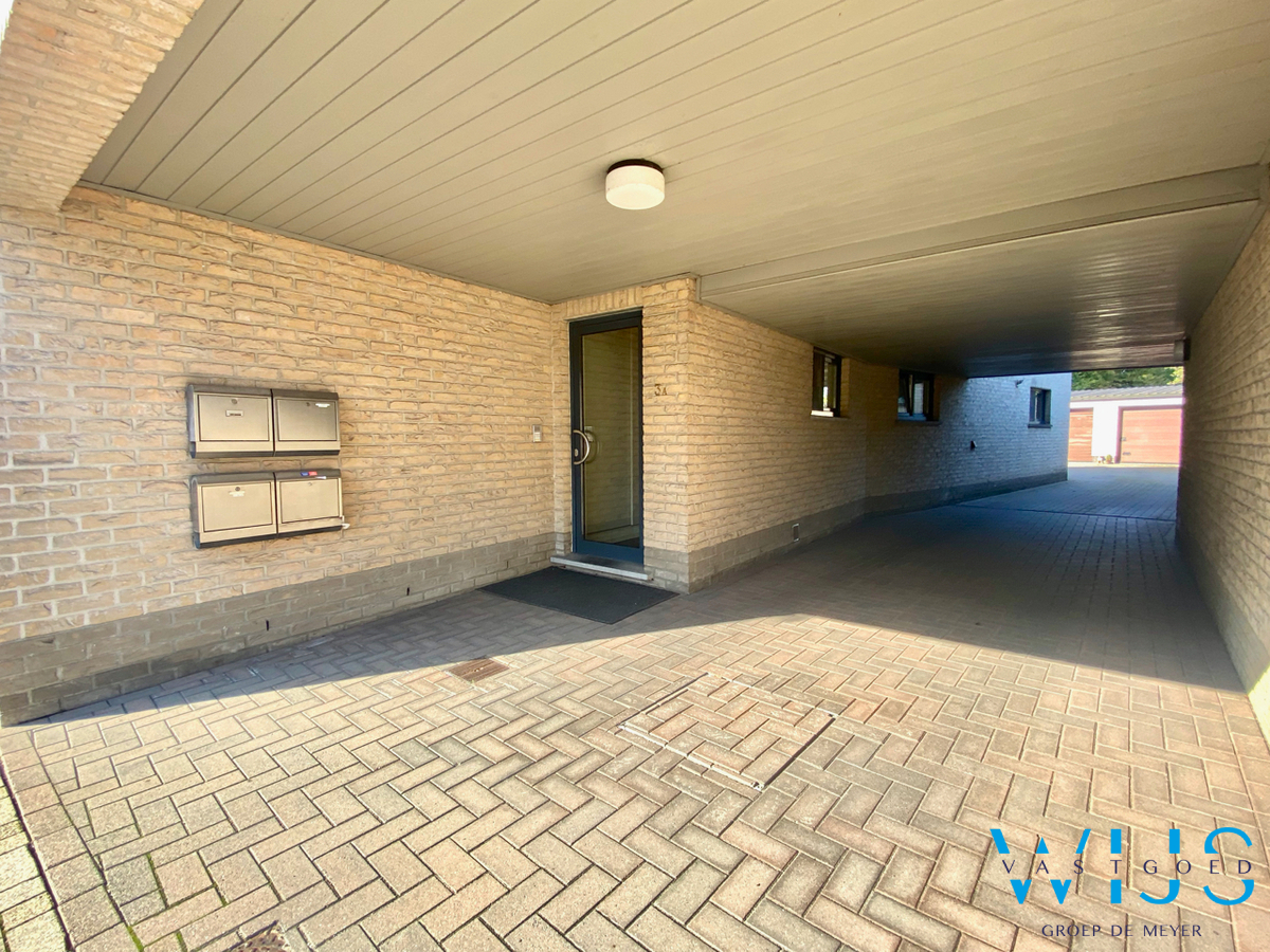 Instapklaar 3 slaapkamer appartement met terras te ERTVELDE ! 