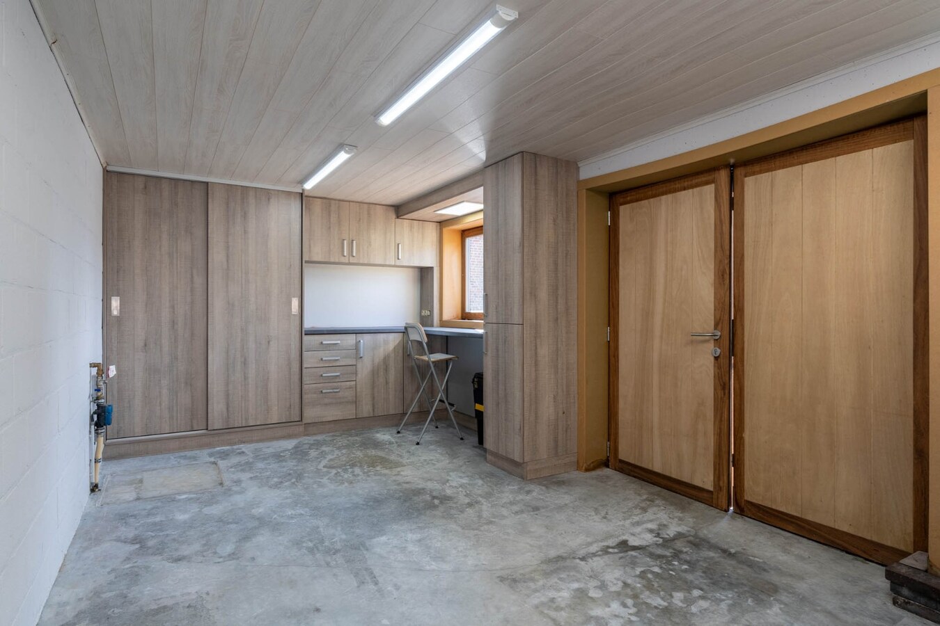 Luxe herenhuis met praktijkruimte in Niel-bij-As 