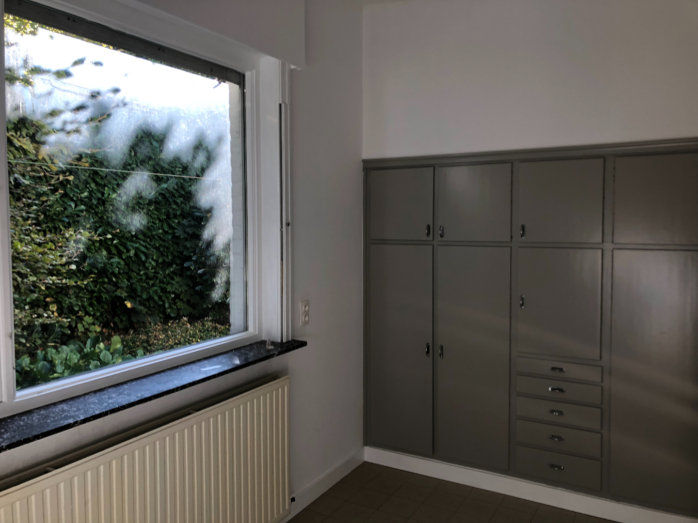 Vernieuwde ruime gezinswoning 