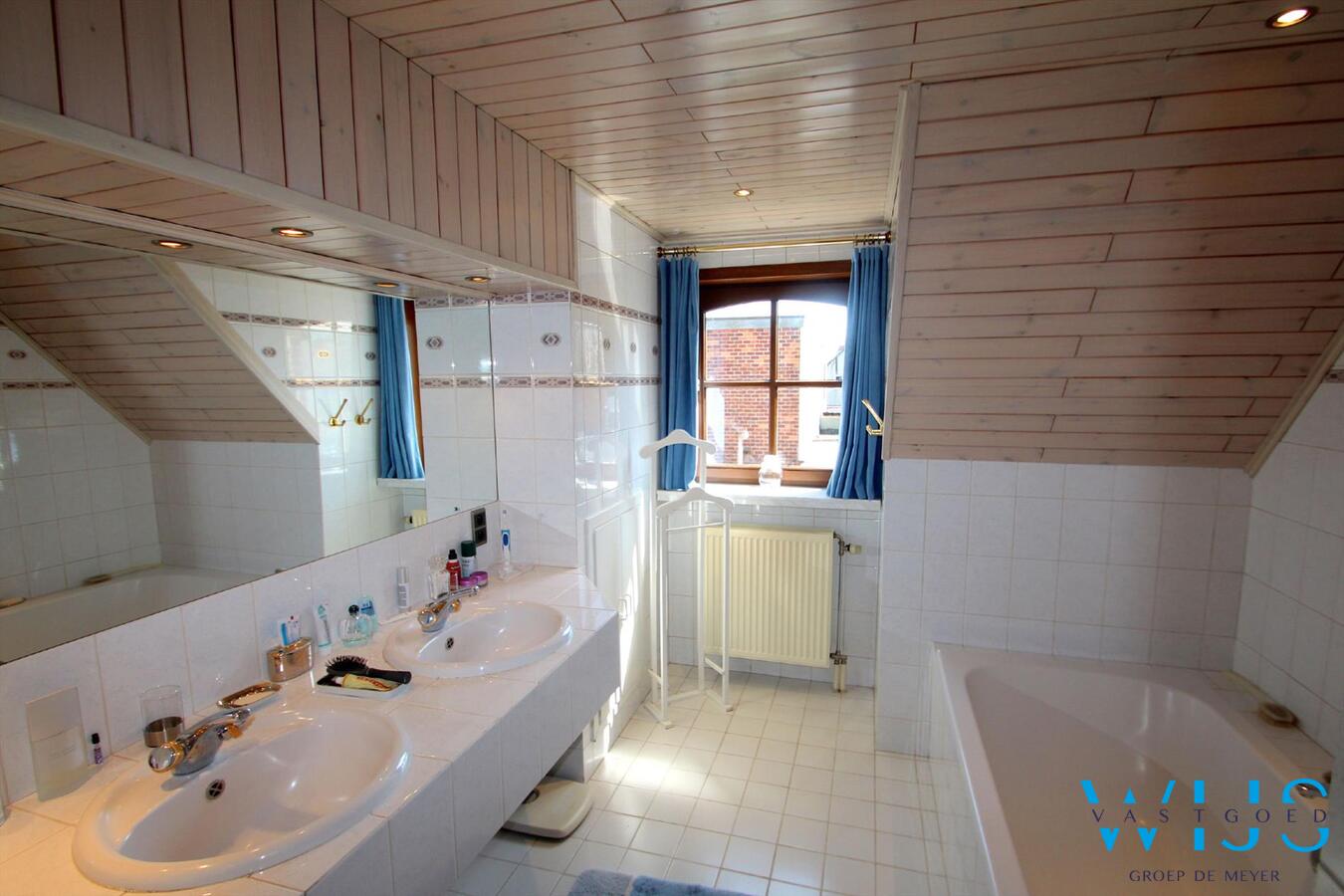 Ruime, tot in de puntjes onderhouden woning in de Katte ! 