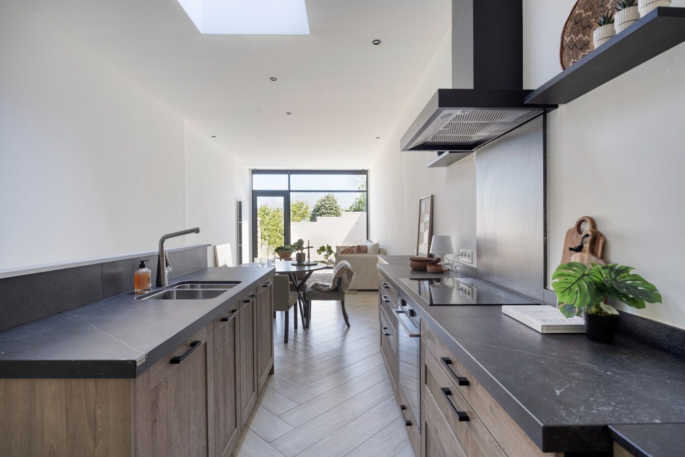 Prachtig volledig gerenoveerde woning met tuin en 3 slaapkamers in Tienen 