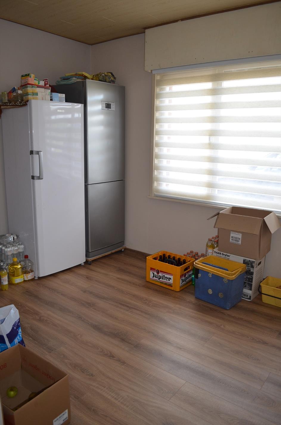 Gerenoveerde bungalow met 3 slpks en garage te Adegem 