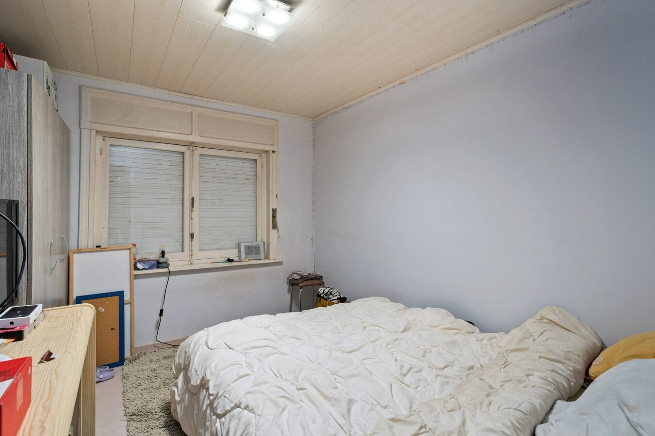 Centraal gelegen woning op ruim perceel van 721m² 