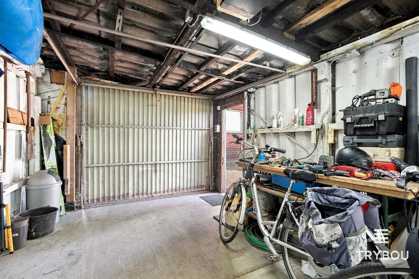 Rustig gelegen, energiezuinige woning met garage op perceel van 554m² 