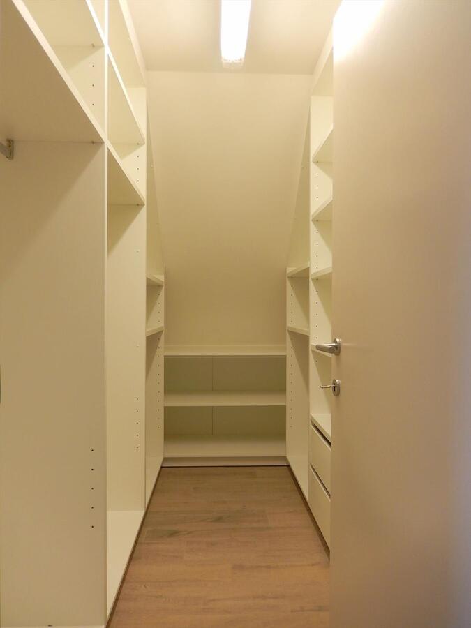 Uniek moderne nieuwbouwvilla met 4 slaapkamers 