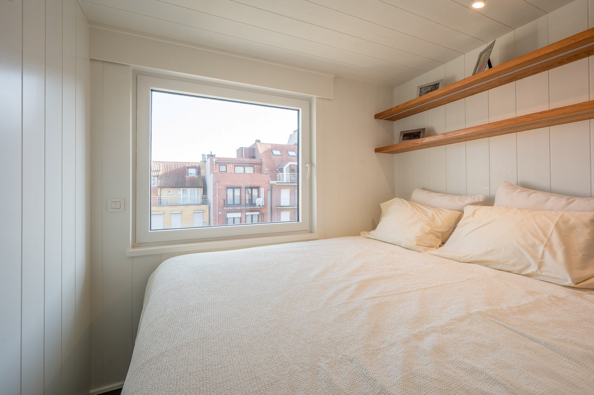 Appartement parfaitement entretenu dans un emplacement de premier choix, à proximité de l'avenue Dumortier et de la Zoute à Knokke. 