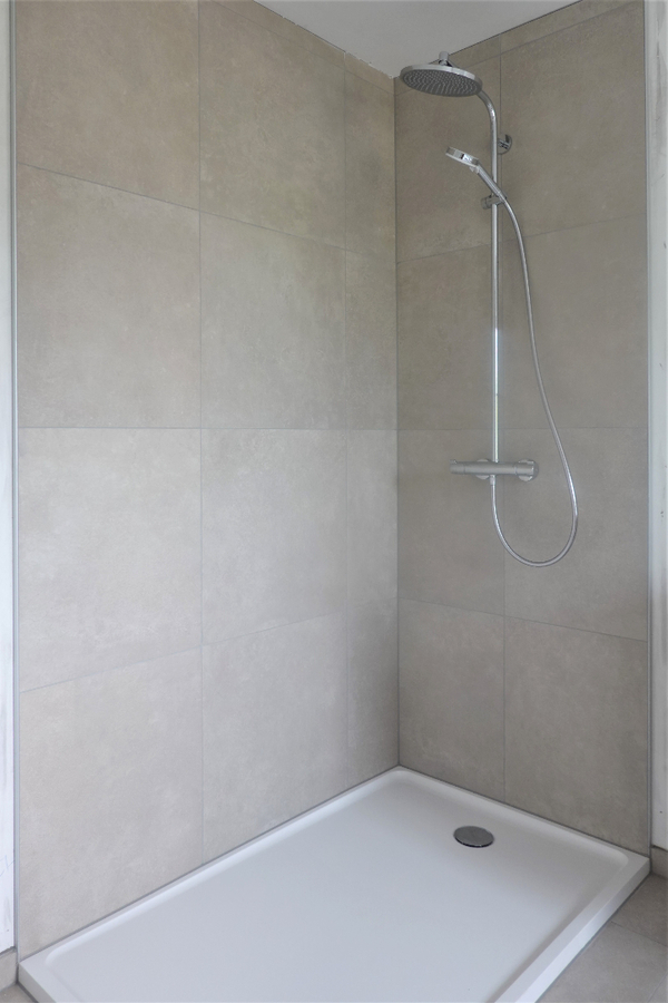 Prachtige halfopen nieuwbouw 