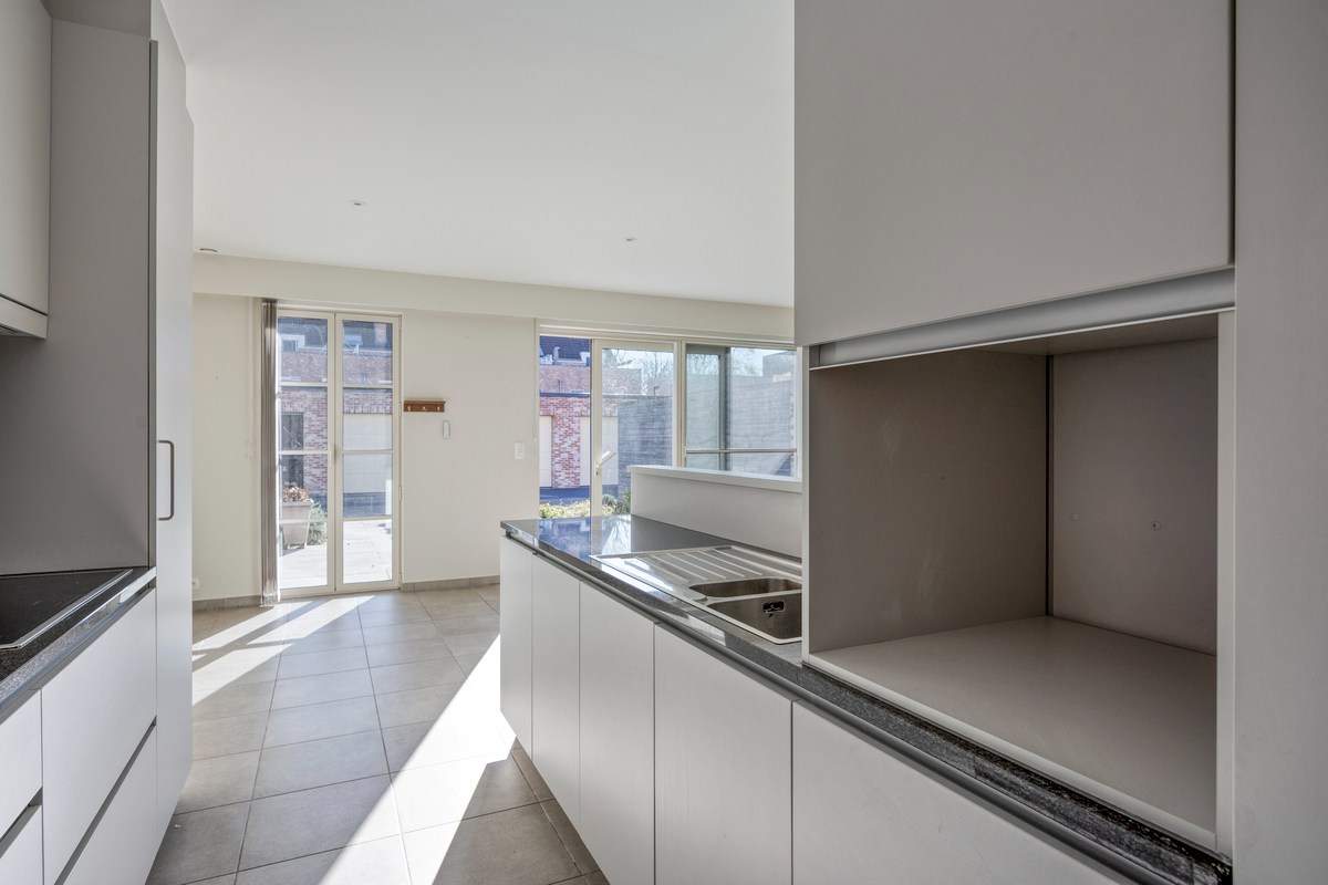 Prachtig gelijkvloers appartement met 2 slaapkamers en garage te Westerlo 