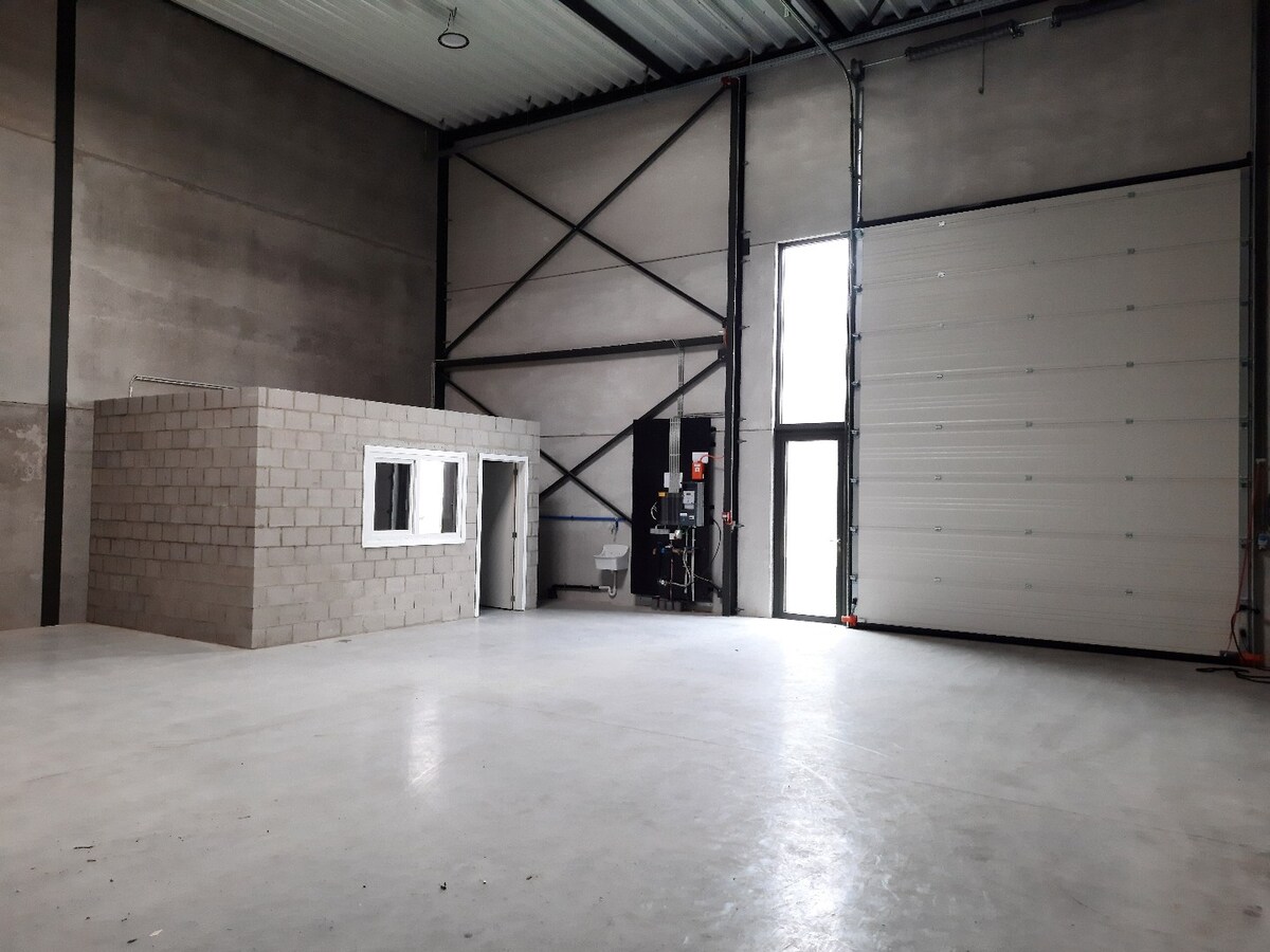 PARK AS: Splinternieuwe KMO-unit van 144 m² met flexibele invulling en professionele uitstraling. 