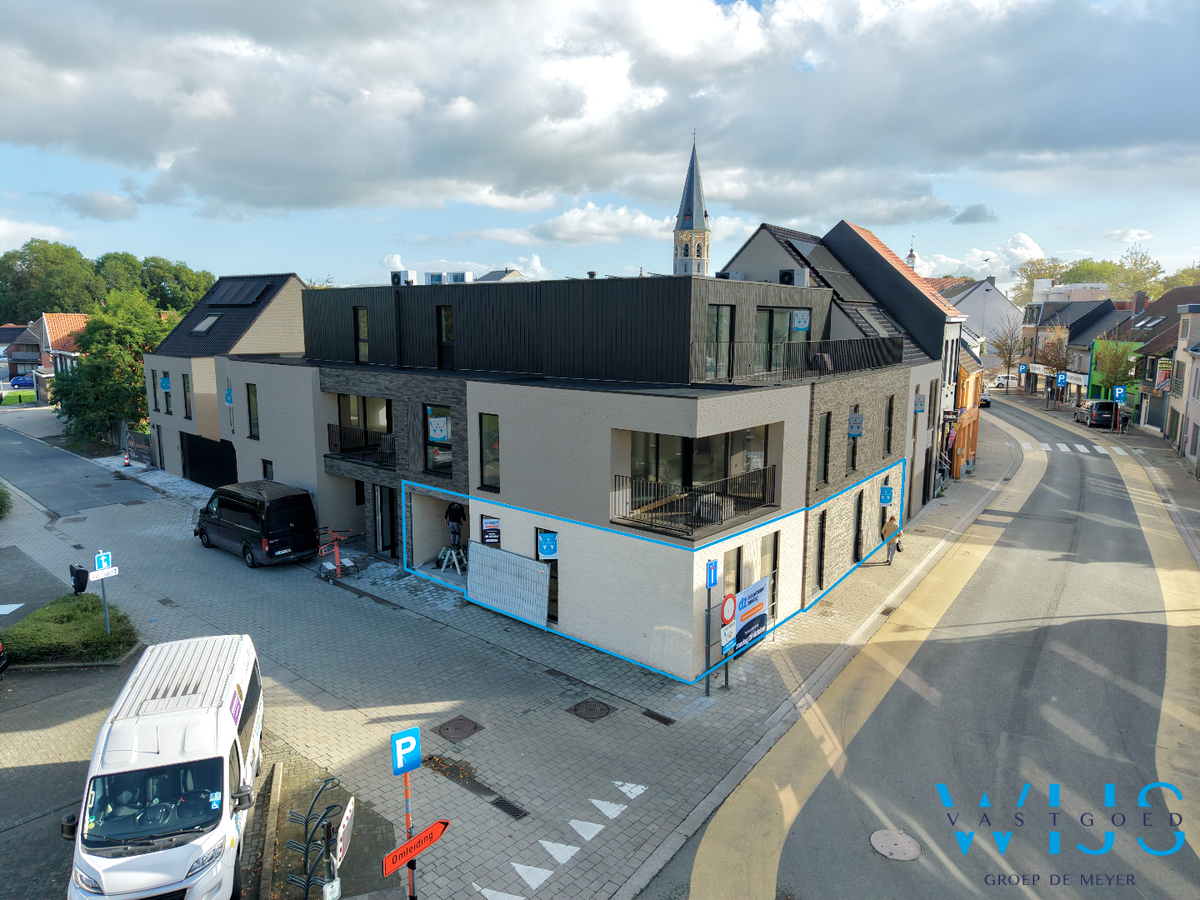 Ruim gelijkvloers nieuwbouwappartement met tuin en 2 terrassen 