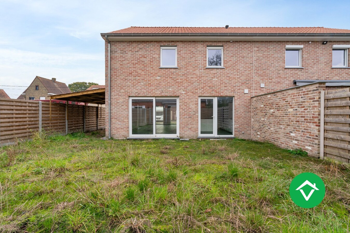 Nieuwbouwwoning met drie slaapkamers te koop in Kortemark 