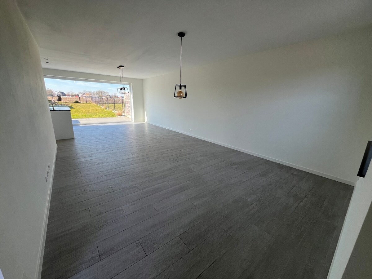 Woning met carport in 't rustige Asper 