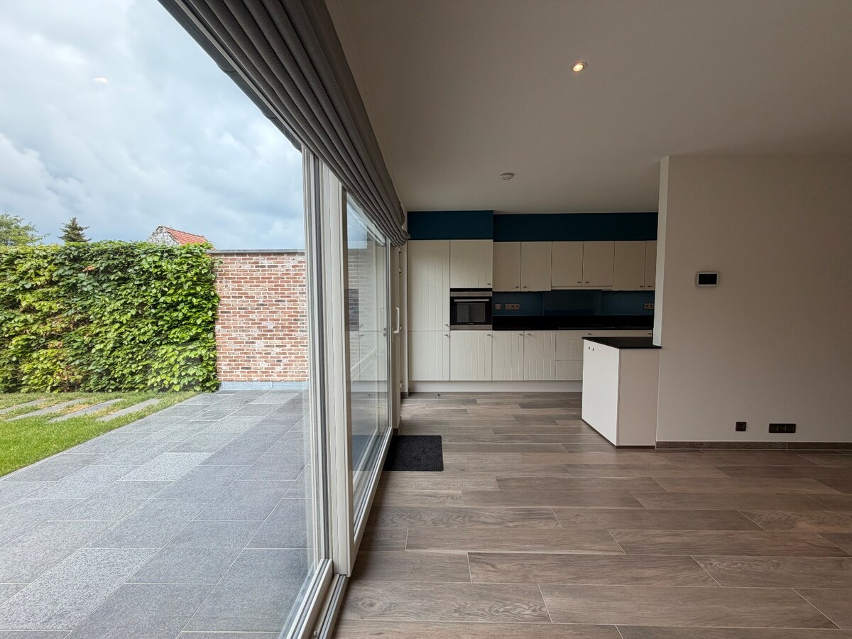 Praktische ingedeelde woning te Melsen. 