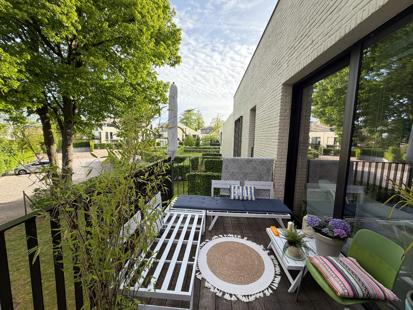 Appartement met 2 slaapkamers, terras en ondergrondse staanplaats 