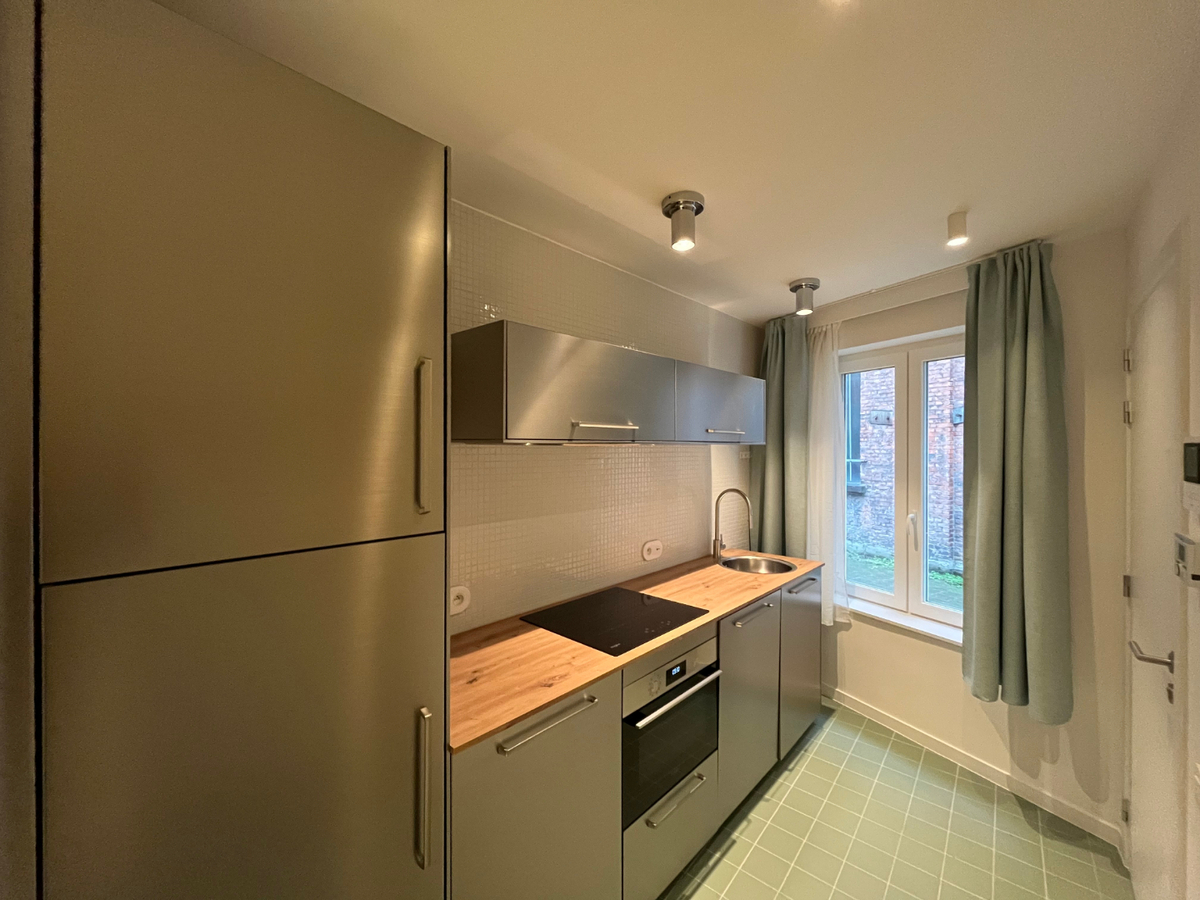 Stijlvol woonhuis-appartement. 