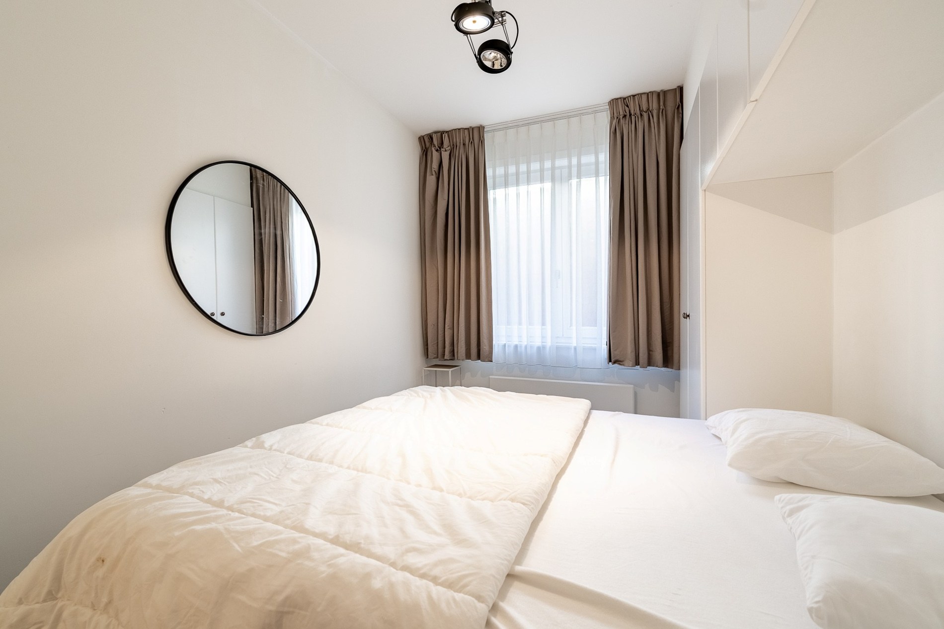 Appartement de plain-pied prêt à emménager dans un emplacement central à Knokke. 