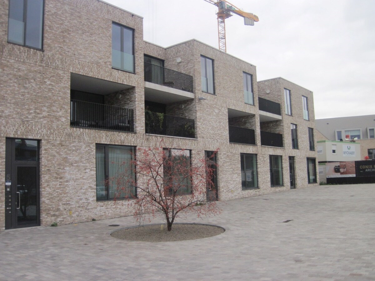 Gelijkvloers 2-slaapkamer appartement met uitzonderlijk terras. 