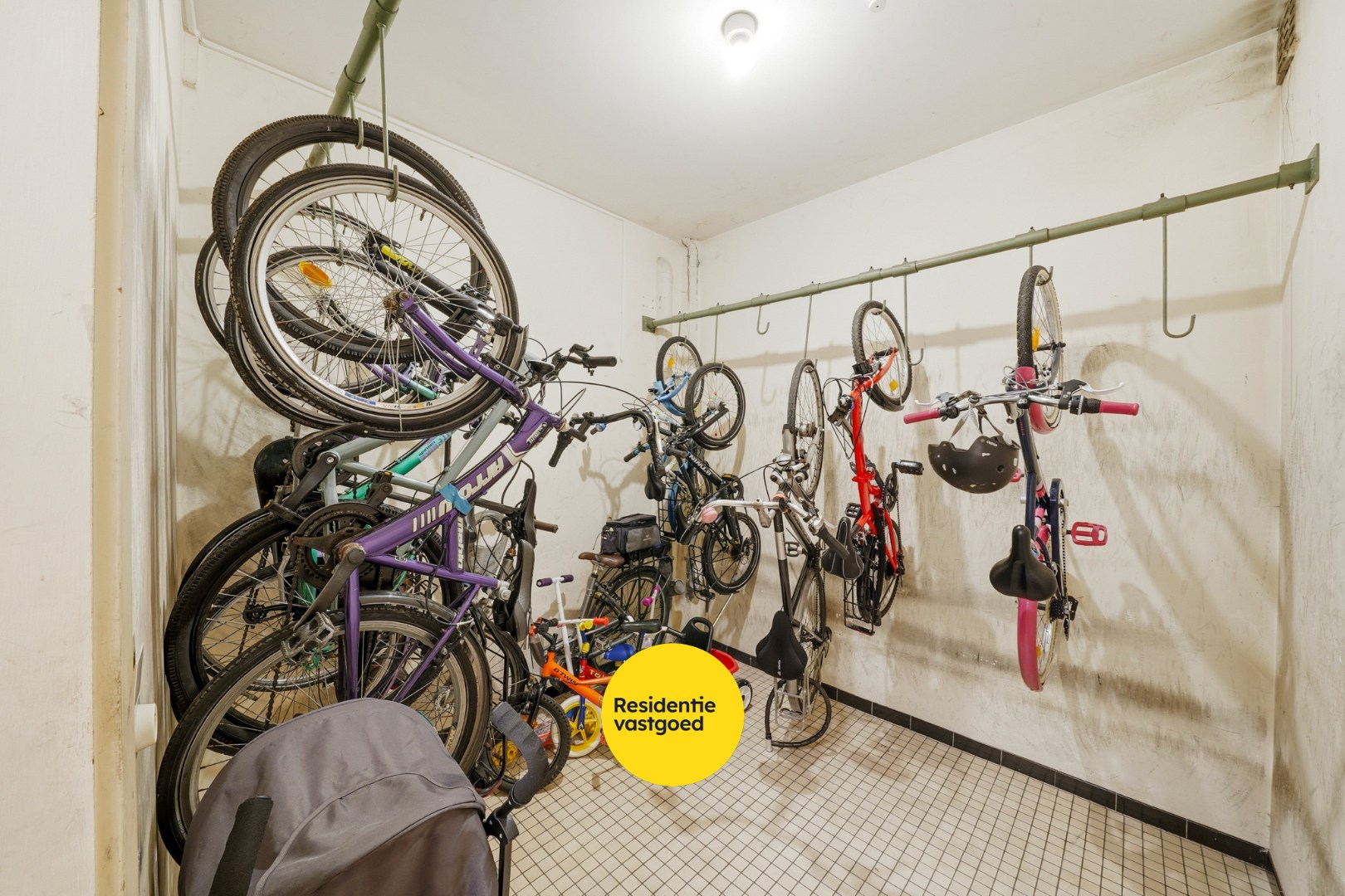 Ruim appartement met 3 slaapkamers, 2 terrassen, garage en staanplaats in Oostende 