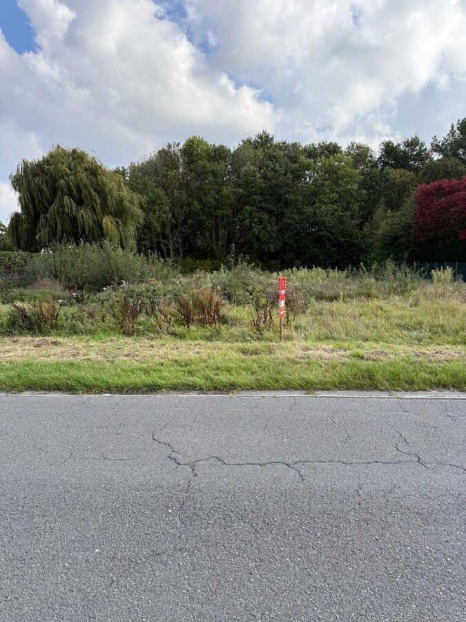 Perceel bouwgrond van 886,5 m² 