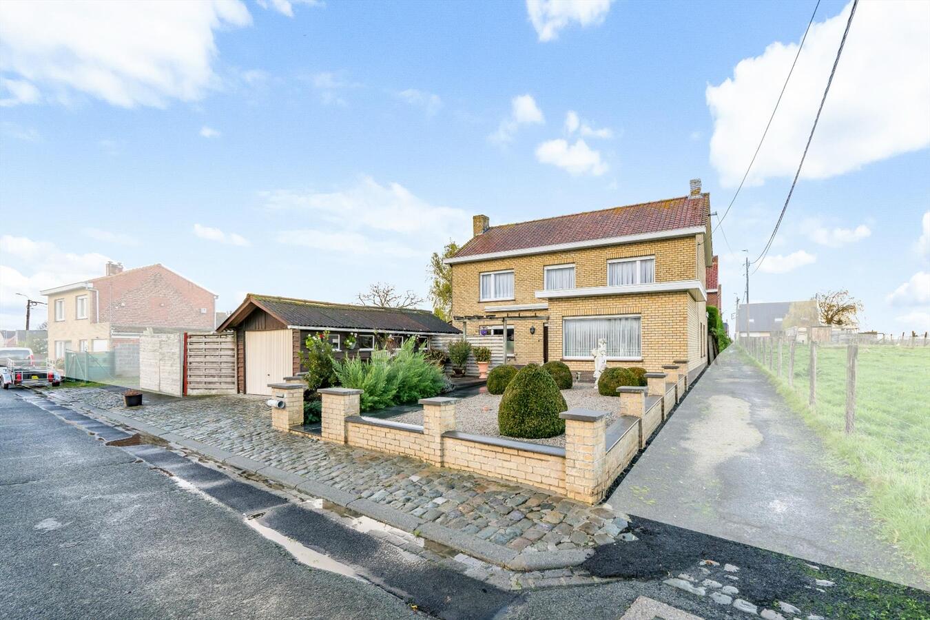 Verrassend ruime woning op het einde van een doodlopende straat 