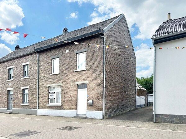 Te koop woning - Maasmechelen