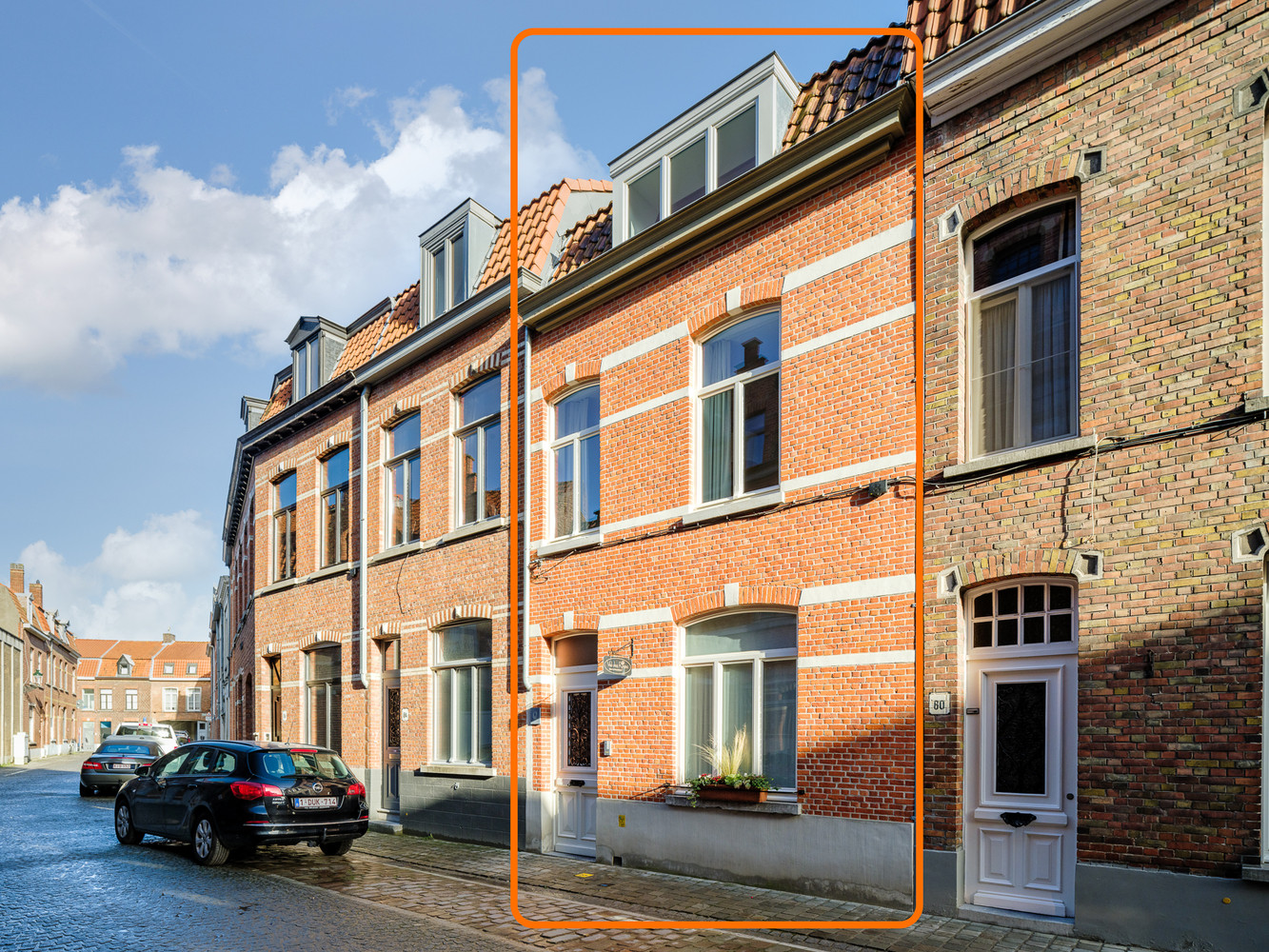 Prachtige burgerwoning met tuin op toplocatie! 