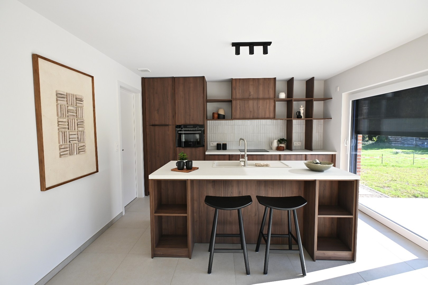 Instapklare nieuwbouwwoning met 3 slaapkamers en tuin op 681 m² 