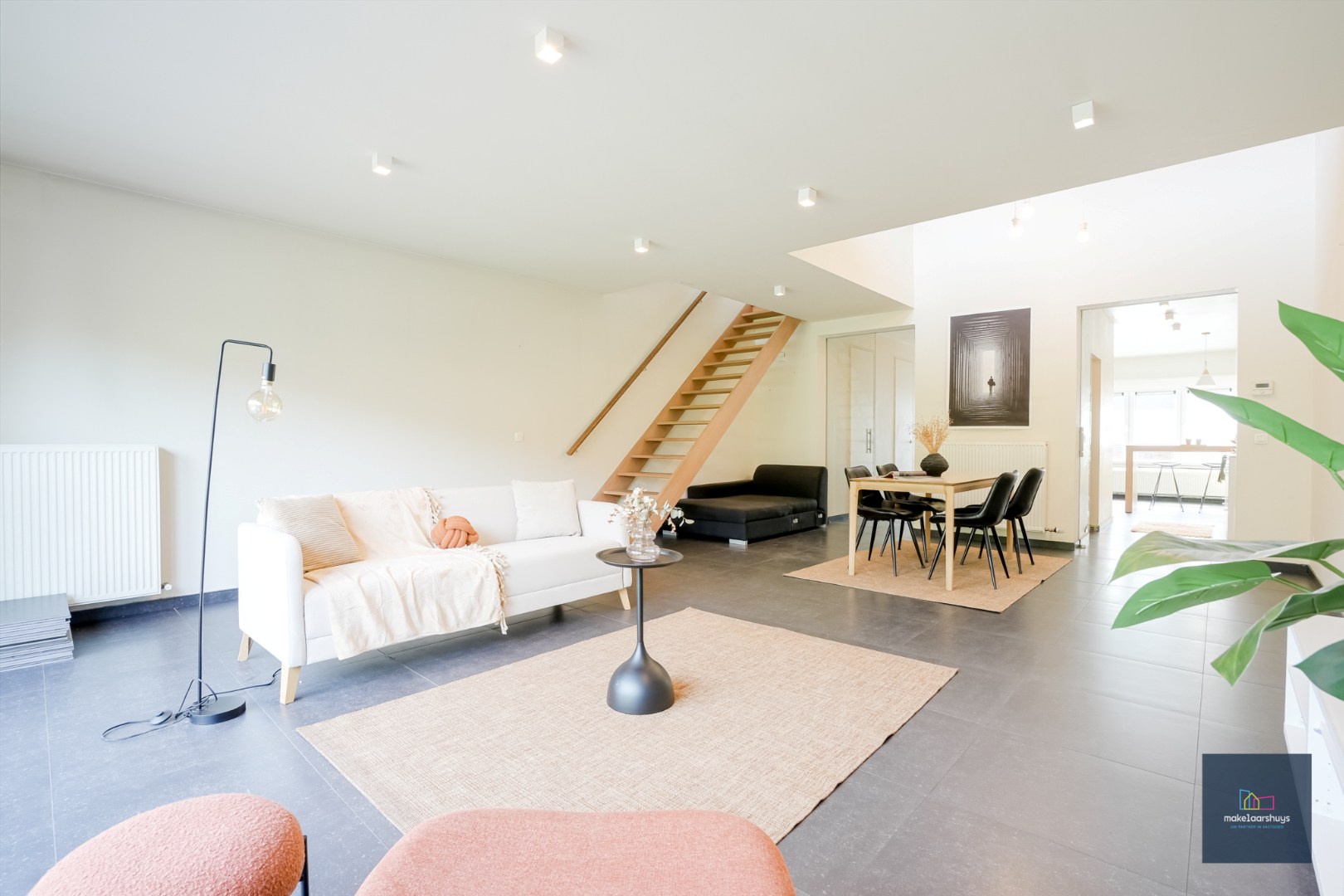 Topper : Ruime gezinswoning met 5 slaapkamers en tuin 