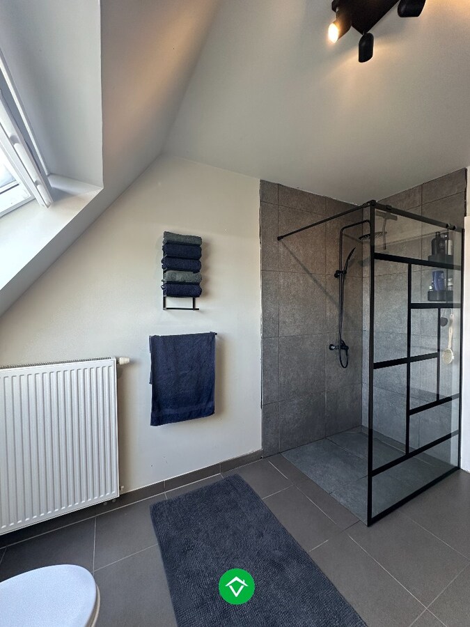 Combinatie wonen &amp; werken: horecazaak met woonst in Eernegem 