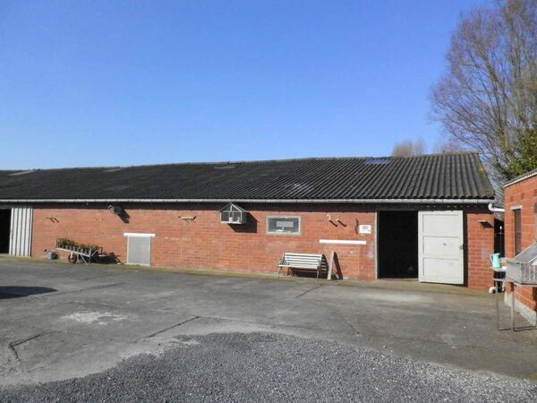 Verhuurd Opslagruimte te Sint-Eloois-Winkel