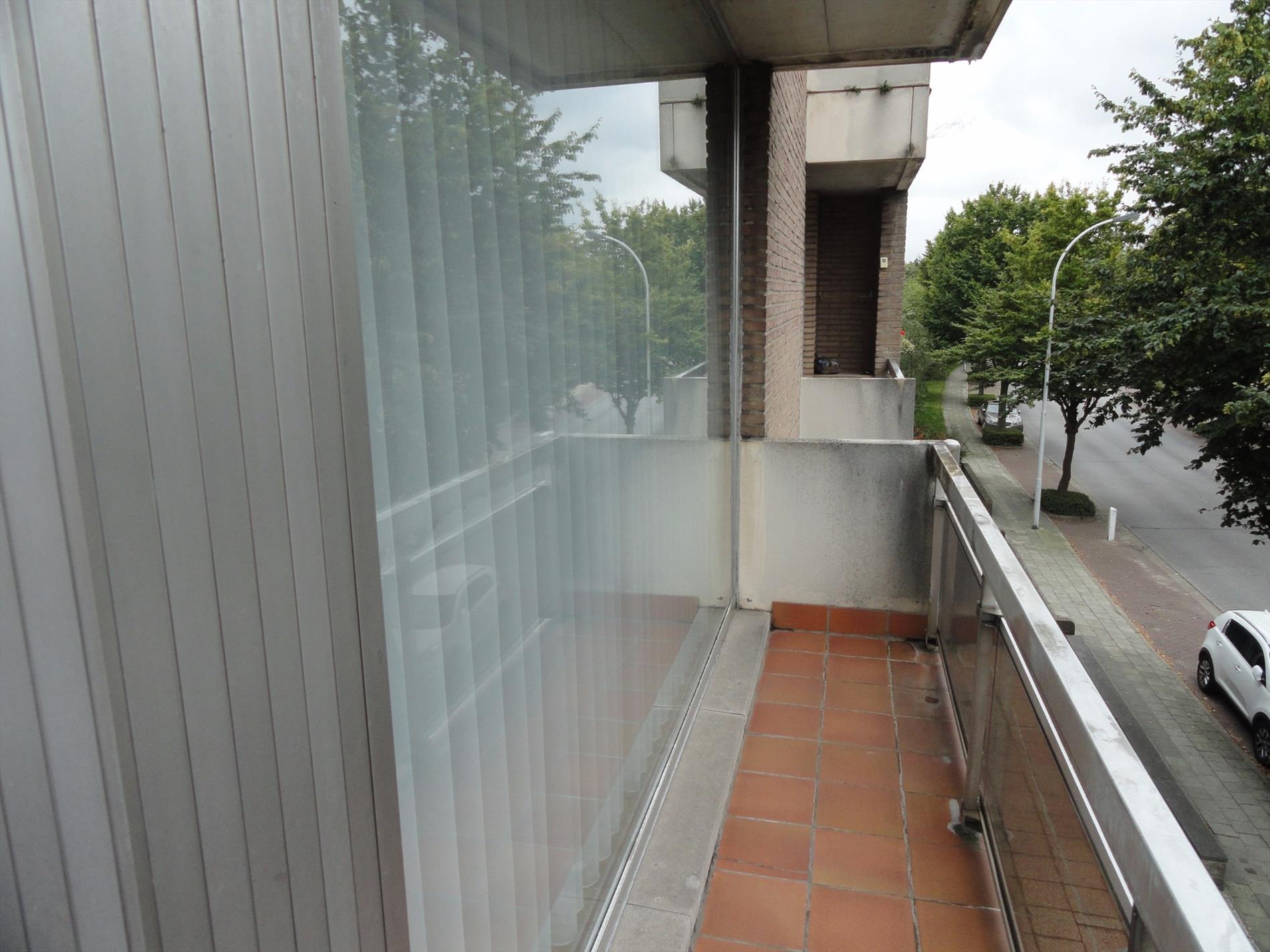 Ruim appartement met 3 slaapkamers en garage 