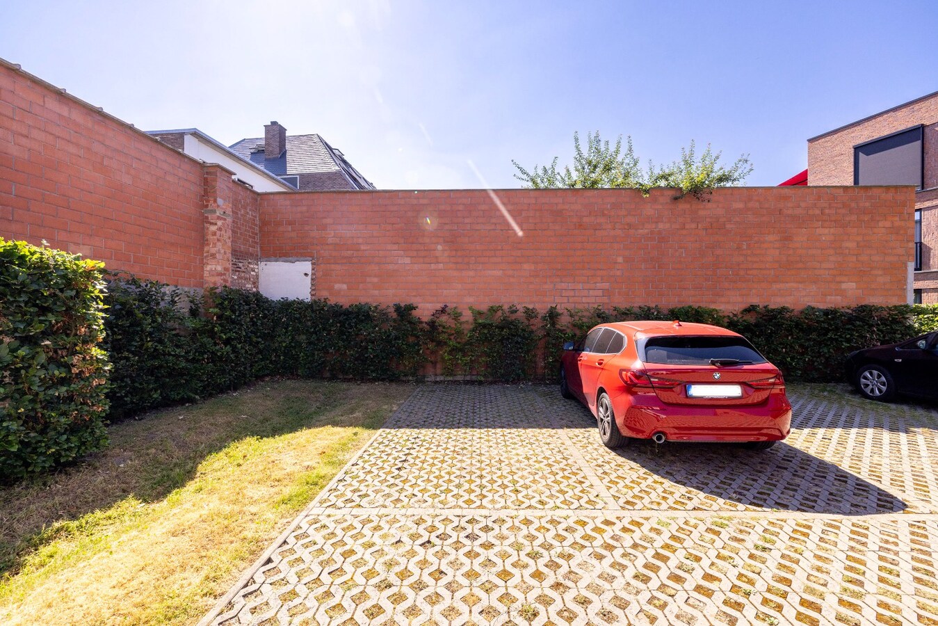 Instapklaar dakappartement met lift, 2 terrassen en parking 