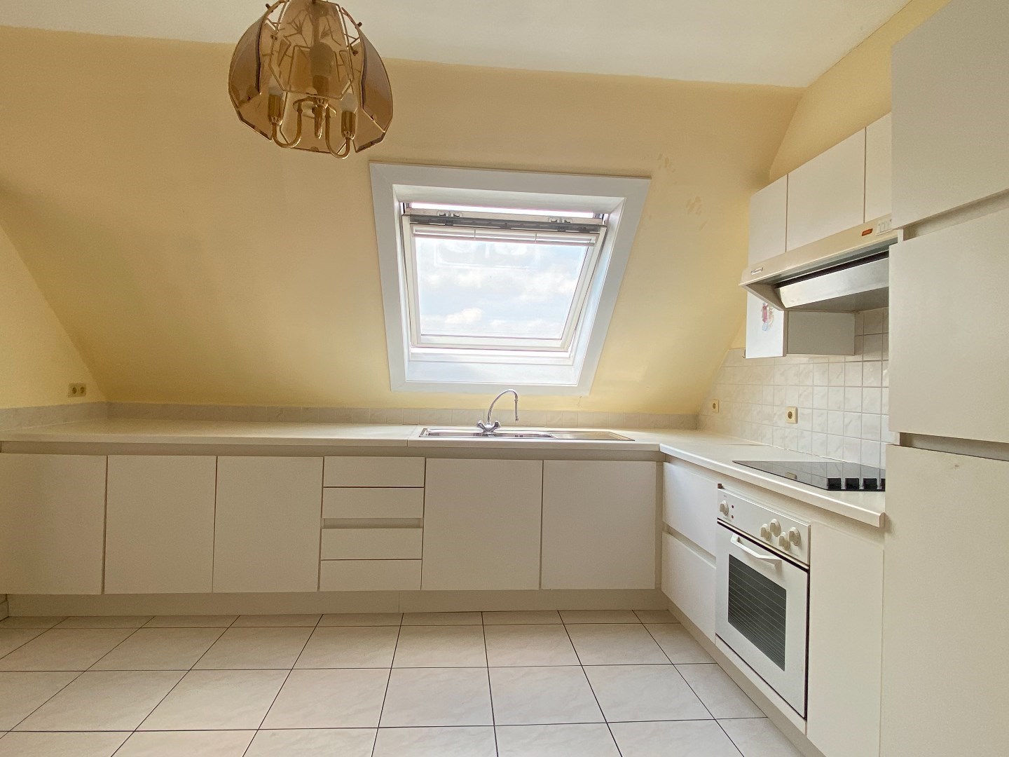 Dakappartement met 3 slaapkamers en terras met fantastisch zicht 